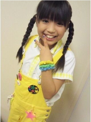 日童星「19歲腫到F杯」！長大脫了留紀念　泳裝「只剩兩條線」雪球蹦出！