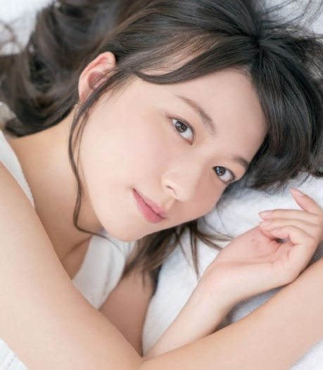 最年轻的气象播报员《阿部华也子》，其实还曾经是偶像女团成员！