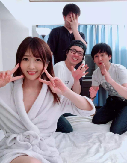 SNIS-471 婀娜多姿的美娇娘 小島みなみ