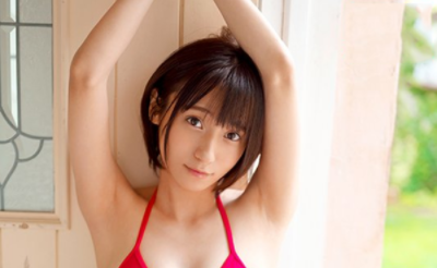 18岁超强新人登场！眼神迷蒙D奶妹「吉良铃」强忍住的高潮最诱惑